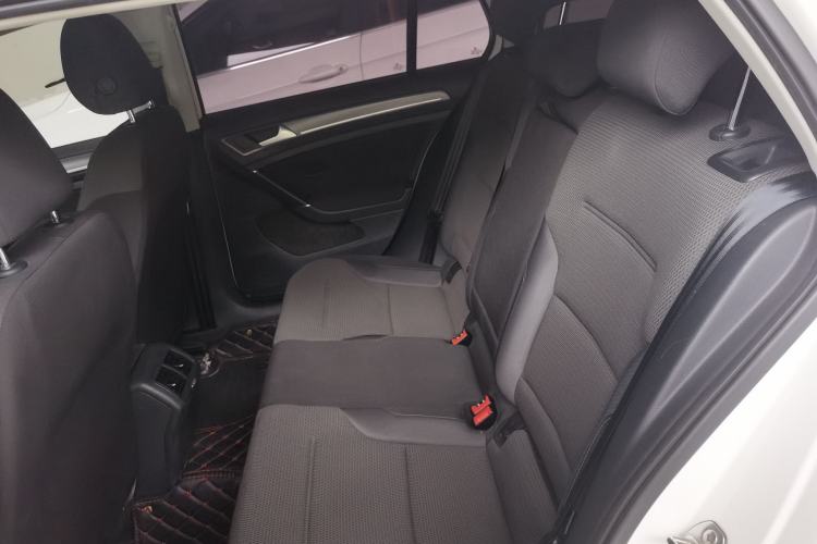 Used Volkswagen Golf 2017 230TSI Automatic Comfort Edition – Celebrating Milestone of One Million Units Left Rear Seat