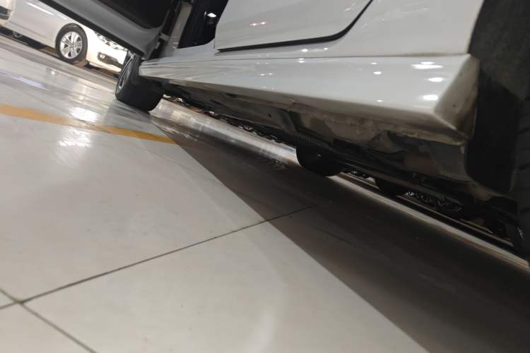 Used Volkswagen Golf 2017 280TSI Automatic R-Line Million-Vehicle Commemorative Edition Left Side Sill
