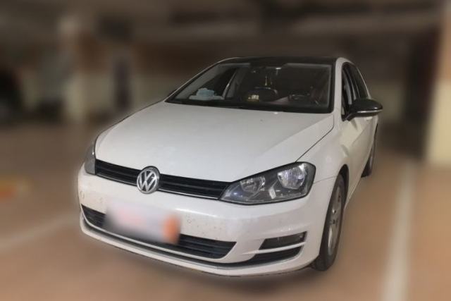 Used Volkswagen Golf 2017 1.6L Automatic Comfort Million-Vehicle Anniversary Edition
