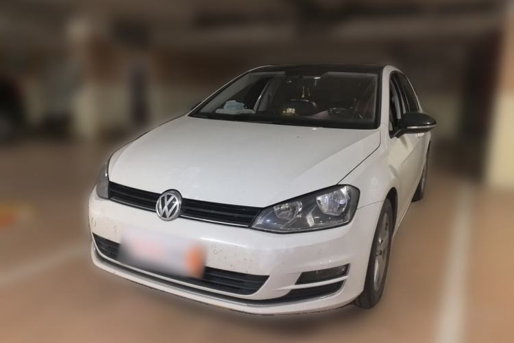 Used Volkswagen Golf 2017 1.6L Automatic Comfort Million-Vehicle Anniversary Edition Guazi used car, China used car export, Used car for sale, Used  cars, Cheapest cars for sale