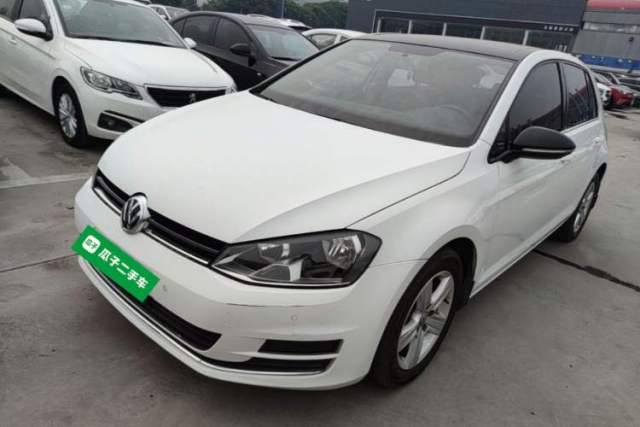 Used Volkswagen Golf 2017 1.6L Automatic Comfort Million-Vehicle Anniversary Edition