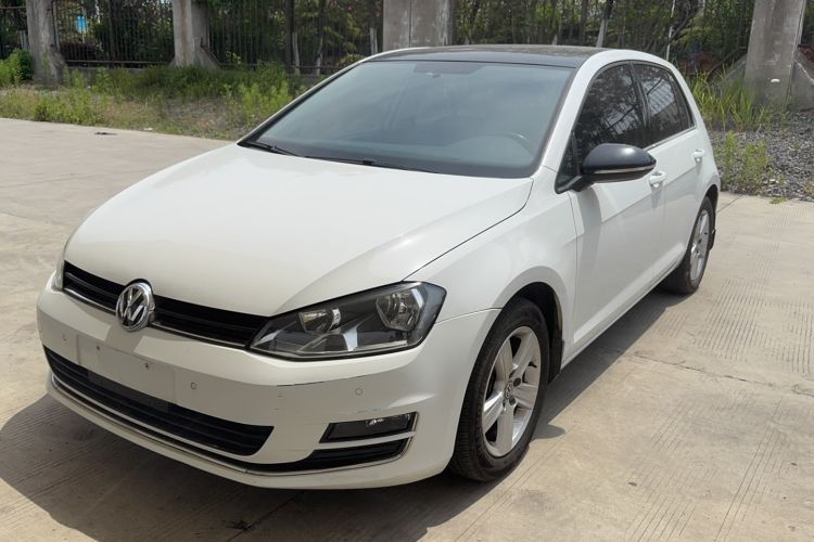 Used Volkswagen Golf 2017 1.6L Automatic Comfort Million-Vehicle Anniversary Edition Guazi used car, China used car export, Used car for sale, Used  cars, Cheapest cars for sale