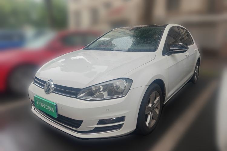 Used Volkswagen Golf 2017 1.6L Automatic Comfort Million-Vehicle Anniversary Edition Guazi used car, China used car export, Used car for sale, Used  cars, Cheapest cars for sale