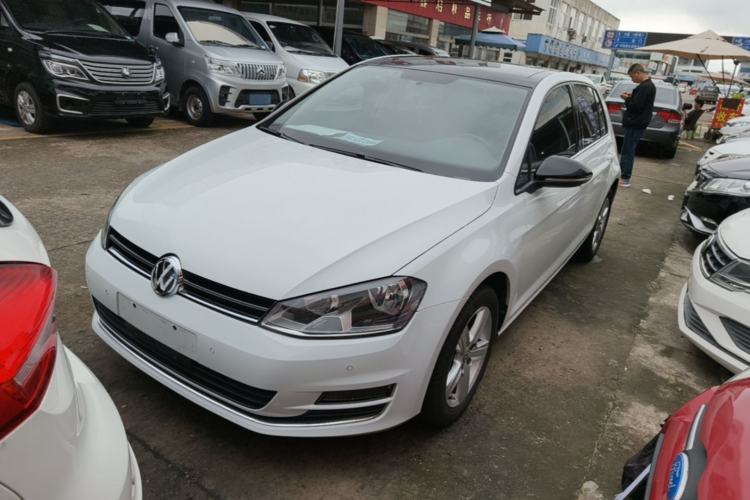 Used Volkswagen Golf 2017 230TSI Automatic Comfort Edition – Celebrating Milestone of One Million Units Guazi used car, China used car export, Used car for sale, Used cars, Cheapest cars for sale