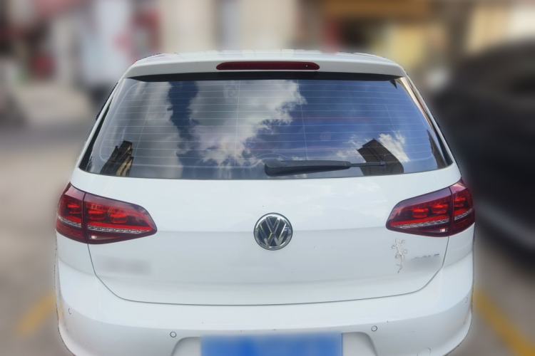Used Volkswagen Golf 2017 230TSI Automatic Comfort Edition – Celebrating Milestone of One Million Units Rear