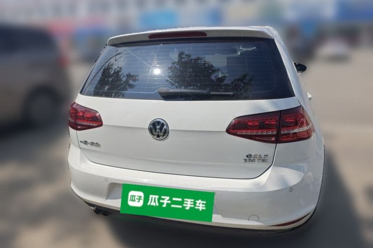 Used Volkswagen Golf 2017 230TSI Automatic Comfort Edition – Celebrating Milestone of One Million Units Rear