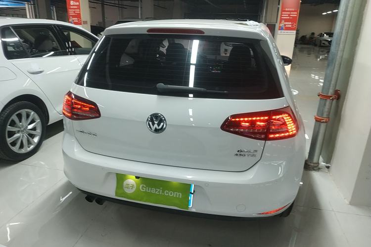 Used Volkswagen Golf 2017 230TSI Automatic Luxury Million-Vehicle Commemorative Edition Rear