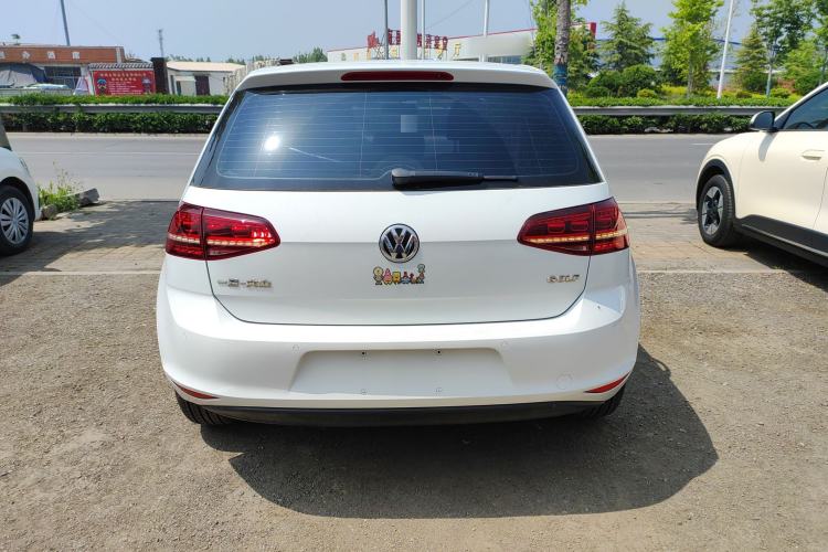 Used Volkswagen Golf 2017 1.6L Automatic Comfort Million-Vehicle Anniversary Edition Rear
