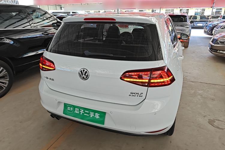 Used Volkswagen Golf 2017 230TSI Automatic Luxury Million-Vehicle Commemorative Edition Rear
