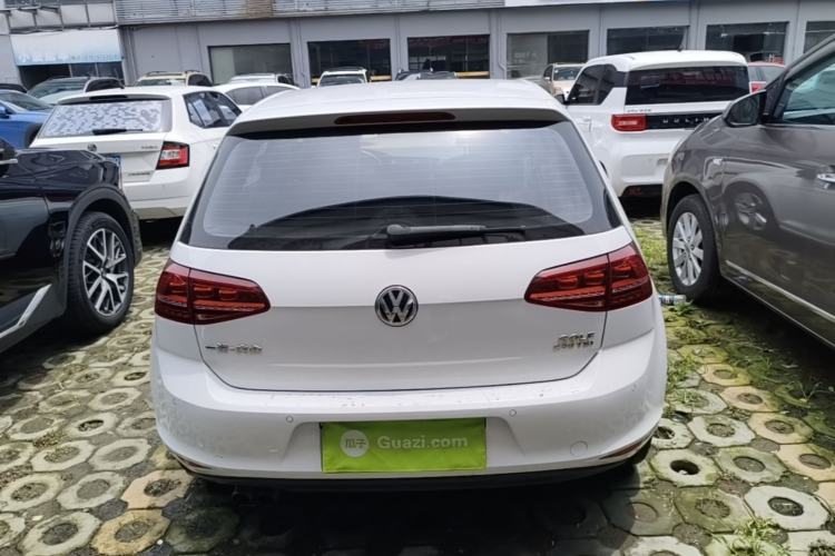 Used Volkswagen Golf 2017 230TSI Automatic Comfort Edition – Celebrating Milestone of One Million Units Rear
