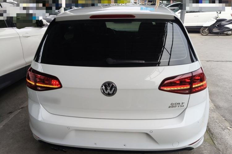 Used Volkswagen Golf 2017 280TSI Automatic R-Line Million-Vehicle Commemorative Edition Rear