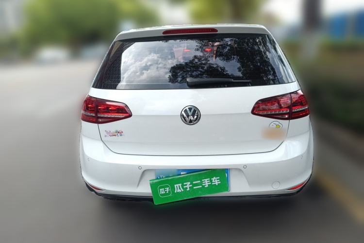 Used Volkswagen Golf 2017 230TSI Automatic Comfort Edition – Celebrating Milestone of One Million Units Rear