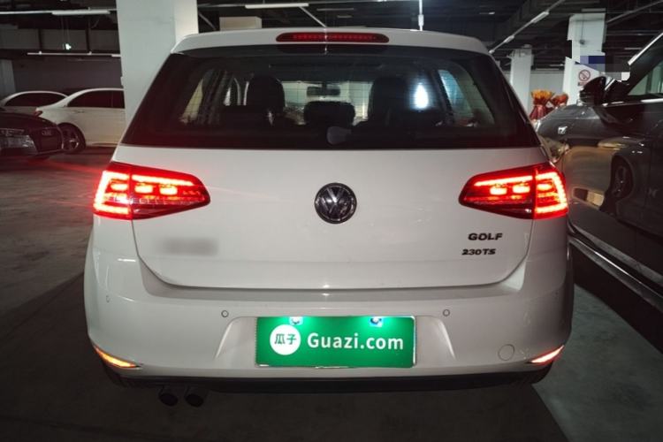 Used Volkswagen Golf 2017 230TSI Automatic Comfort Edition – Celebrating Milestone of One Million Units Rear