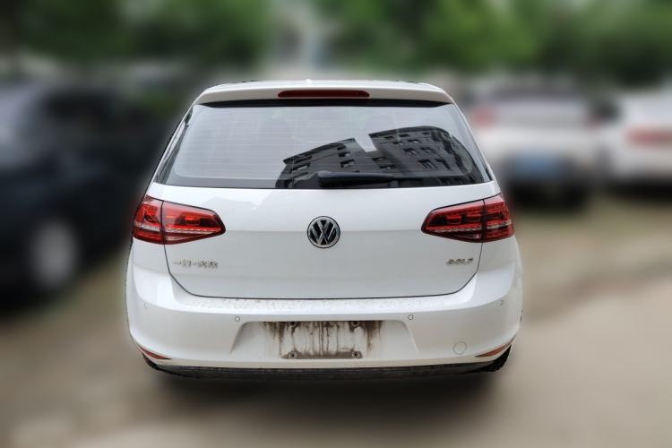 Used Volkswagen Golf 2017 1.6L Automatic Comfort Million-Vehicle Anniversary Edition Rear