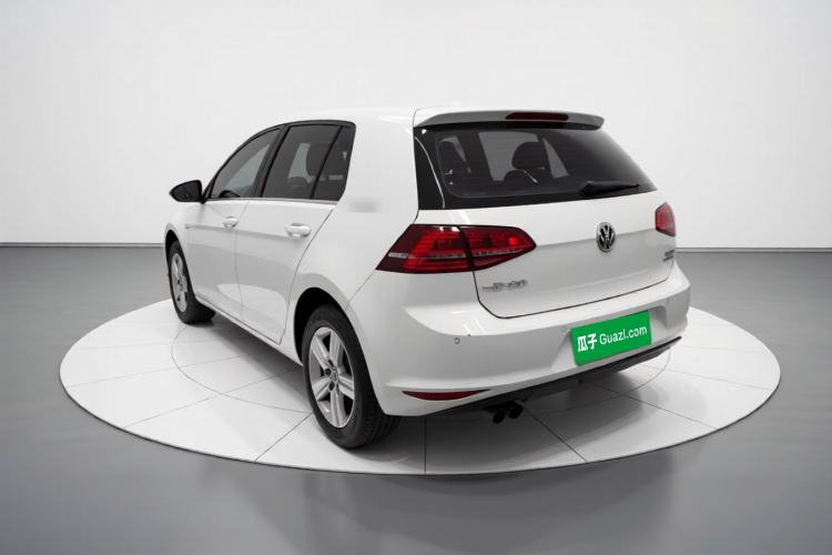 Used Volkswagen Golf 2017 230TSI Automatic Comfort Edition – Celebrating Milestone of One Million Units Rear Left 45 Deg