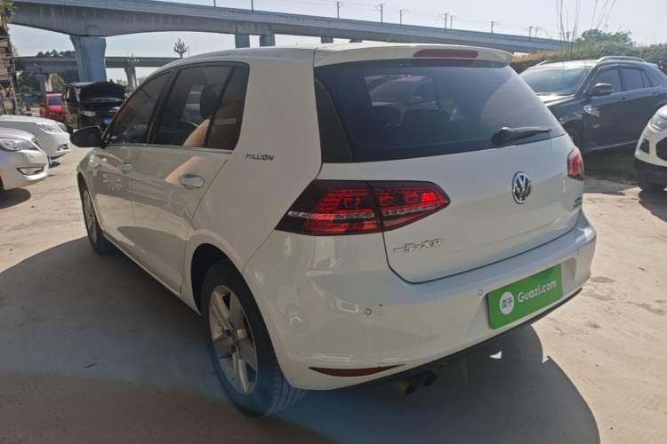 Used Volkswagen Golf 2017 230TSI Automatic Comfort Edition – Celebrating Milestone of One Million Units Rear Left 45 Deg