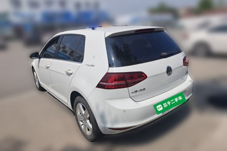 Used Volkswagen Golf 2017 230TSI Automatic Comfort Edition – Celebrating Milestone of One Million Units Rear Left 45 Deg