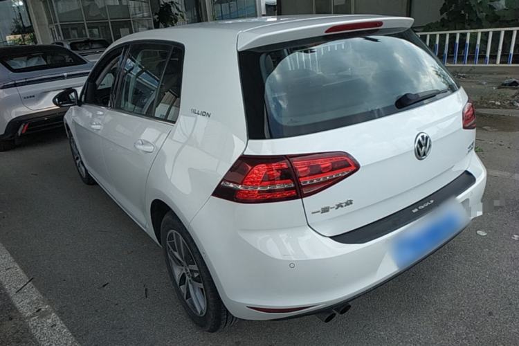 Used Volkswagen Golf 2017 230TSI Automatic Luxury Million-Vehicle Commemorative Edition Rear Left 45 Deg