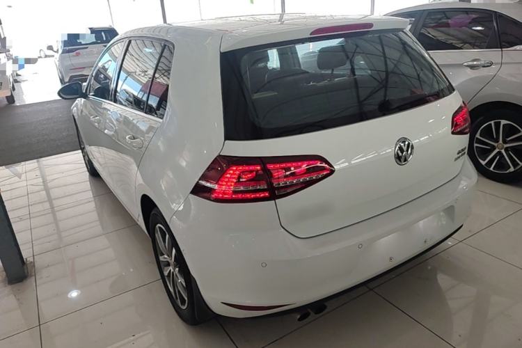 Used Volkswagen Golf 2017 230TSI Automatic Luxury Million-Vehicle Commemorative Edition Rear Left 45 Deg