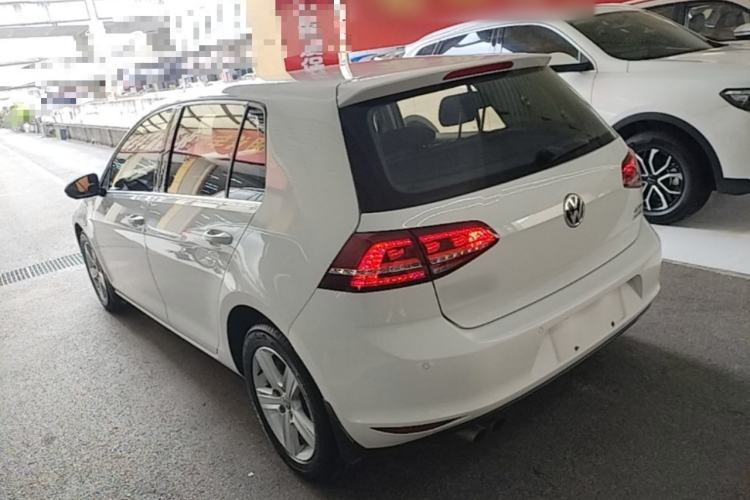 Used Volkswagen Golf 2017 230TSI Automatic Comfort Edition – Celebrating Milestone of One Million Units Rear Left 45 Deg