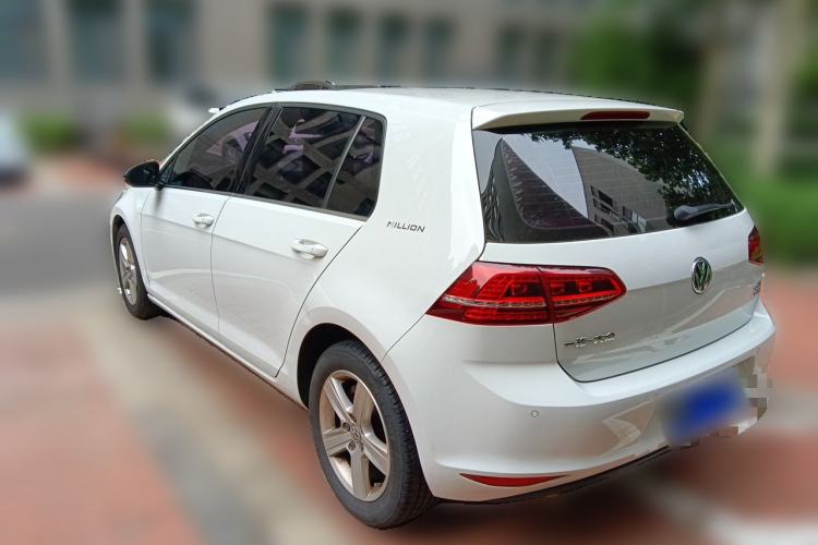 Used Volkswagen Golf 2017 230TSI Automatic Comfort Edition – Celebrating Milestone of One Million Units Rear Left 45 Deg