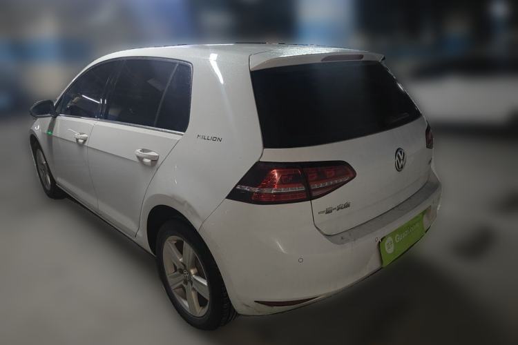 Used Volkswagen Golf 2017 1.6L Automatic Comfort Million-Vehicle Anniversary Edition Rear Left 45 Deg