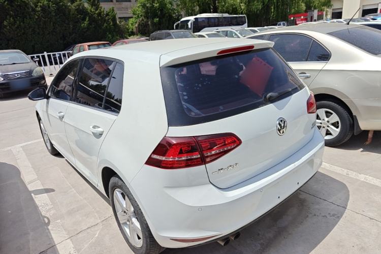 Used Volkswagen Golf 2017 230TSI Automatic Comfort Edition – Celebrating Milestone of One Million Units Rear Left 45 Deg