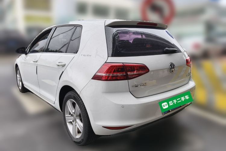 Used Volkswagen Golf 2017 230TSI Automatic Comfort Edition – Celebrating Milestone of One Million Units Rear Left 45 Deg