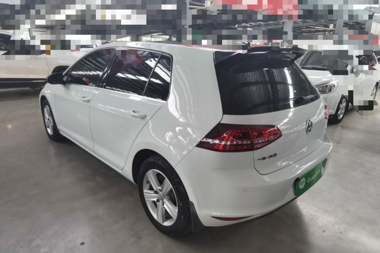 Used Volkswagen Golf 2017 1.6L Automatic Comfort Million-Vehicle Anniversary Edition Rear Left 45 Deg
