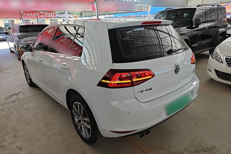 Used Volkswagen Golf 2017 230TSI Automatic Luxury Million-Vehicle Commemorative Edition Rear Left 45 Deg
