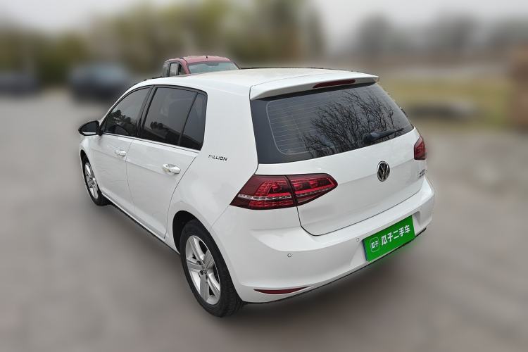 Used Volkswagen Golf 2017 230TSI Automatic Comfort Edition – Celebrating Milestone of One Million Units Rear Left 45 Deg