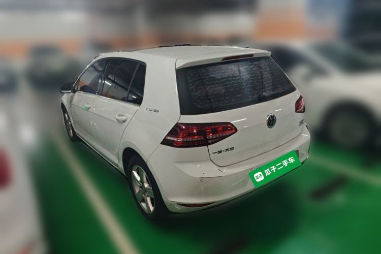 Used Volkswagen Golf 2017 230TSI Automatic Comfort Edition – Celebrating Milestone of One Million Units Rear Left 45 Deg