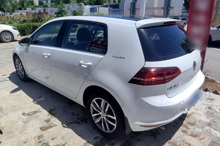 Used Volkswagen Golf 2017 230TSI Automatic Luxury Million-Vehicle Commemorative Edition Rear Left 45 Deg