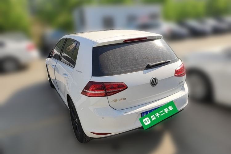 Used Volkswagen Golf 2017 1.6L Automatic Comfort Million-Vehicle Anniversary Edition Rear Left 45 Deg