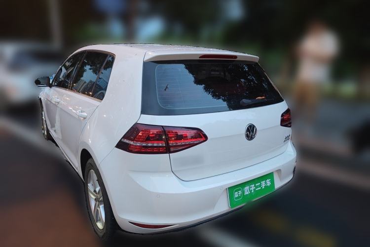 Used Volkswagen Golf 2017 230TSI Automatic Comfort Edition – Celebrating Milestone of One Million Units Rear Left 45 Deg