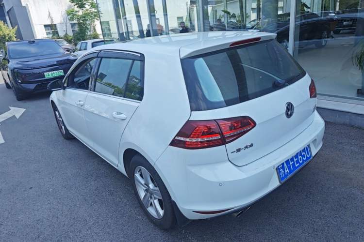 Used Volkswagen Golf 2017 230TSI Manual Comfort Edition – Celebrating Milestone of One Million Units Rear Left 45 Deg