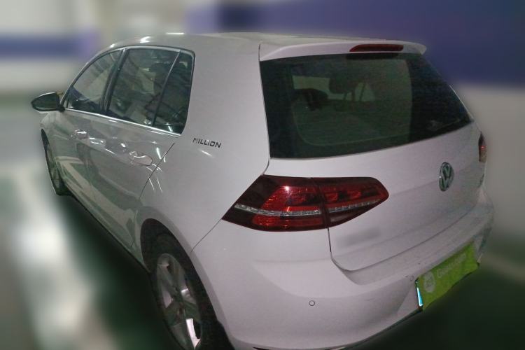 Used Volkswagen Golf 2017 230TSI Automatic Comfort Edition – Celebrating Milestone of One Million Units Rear Left 45 Deg