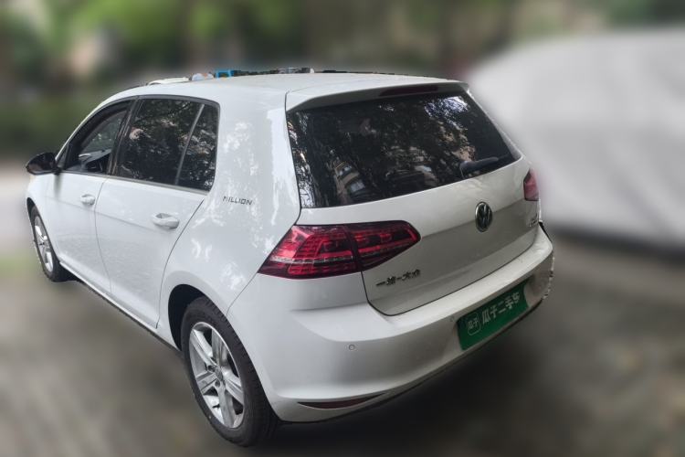 Used Volkswagen Golf 2017 230TSI Automatic Comfort Edition – Celebrating Milestone of One Million Units Rear Left 45 Deg