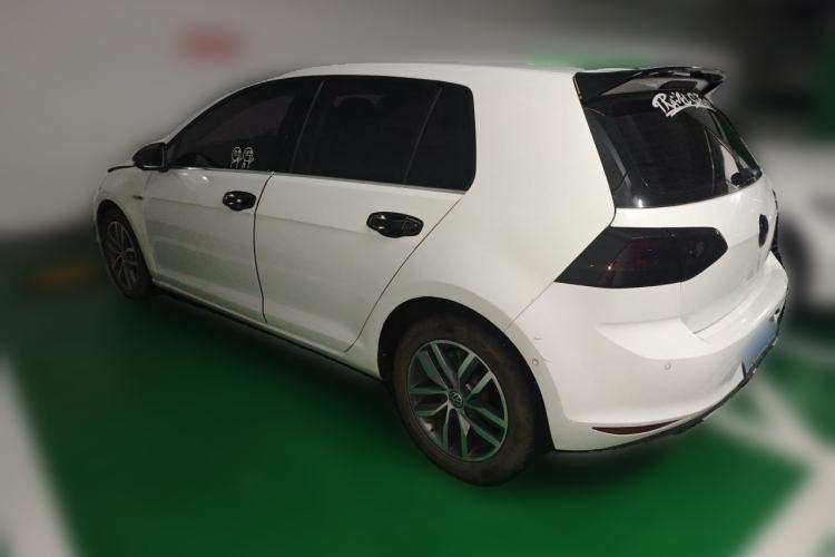 Used Volkswagen Golf 2017 230TSI Automatic Luxury Million-Vehicle Commemorative Edition Rear Left 45 Deg