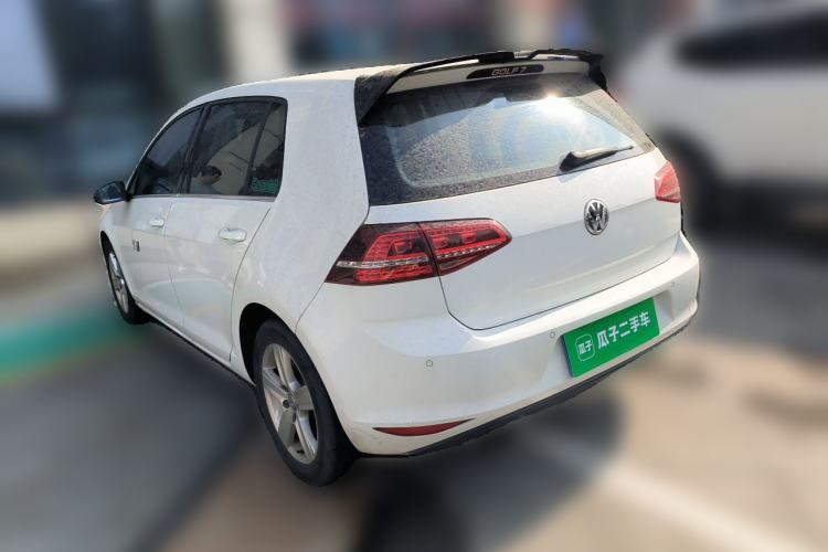Used Volkswagen Golf 2017 230TSI Automatic Comfort Edition – Celebrating Milestone of One Million Units Rear Left 45 Deg