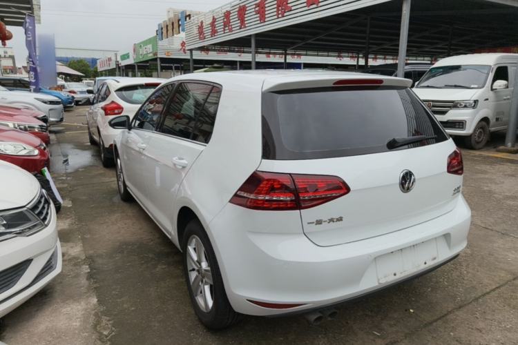 Used Volkswagen Golf 2017 230TSI Automatic Comfort Edition – Celebrating Milestone of One Million Units Rear Left 45 Deg