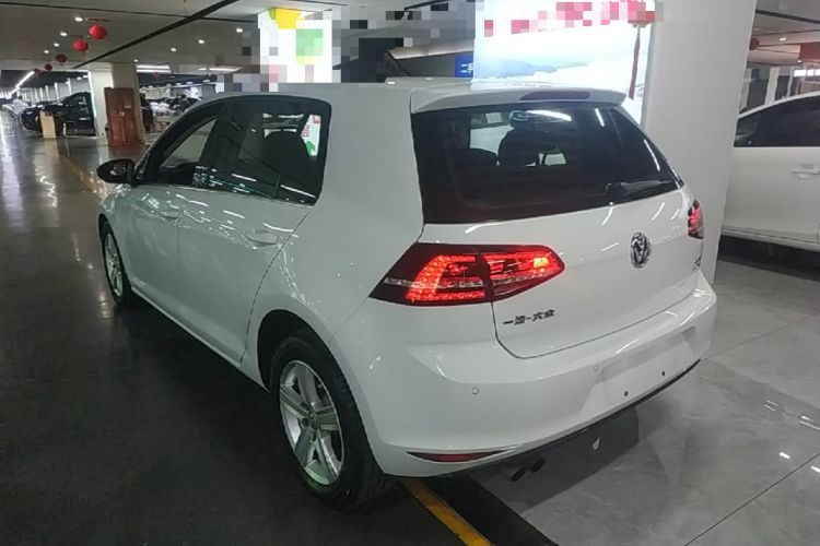 Used Volkswagen Golf 2017 230TSI Automatic Comfort Edition – Celebrating Milestone of One Million Units Rear Left 45 Deg