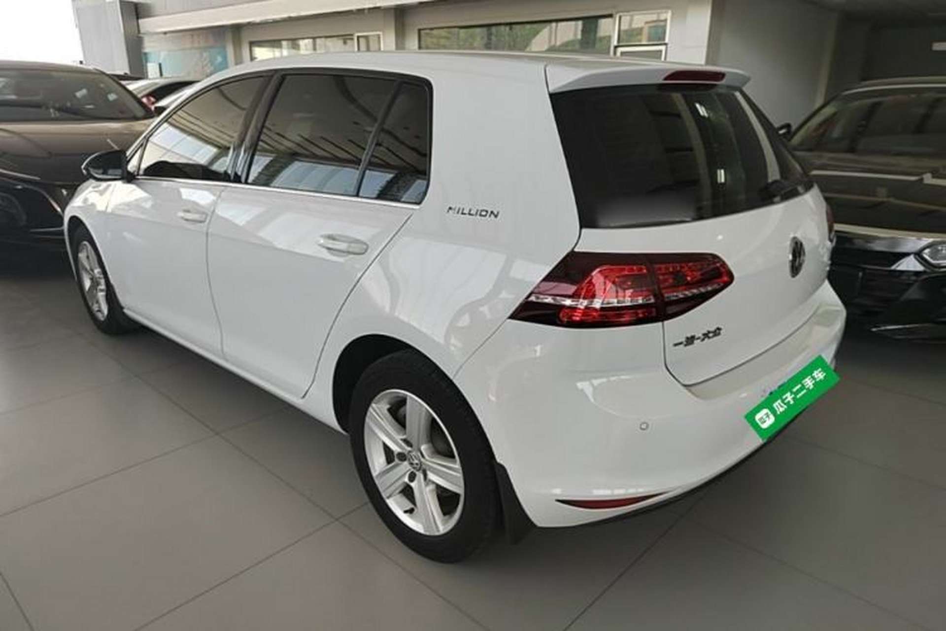 Used Volkswagen Golf 2017 1.6L Automatic Comfort Million-Vehicle Anniversary Edition Rear Left 45 Deg