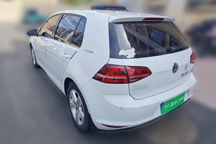 Used Volkswagen Golf 2017 230TSI Automatic Comfort Edition – Celebrating Milestone of One Million Units Rear Left 45 Deg