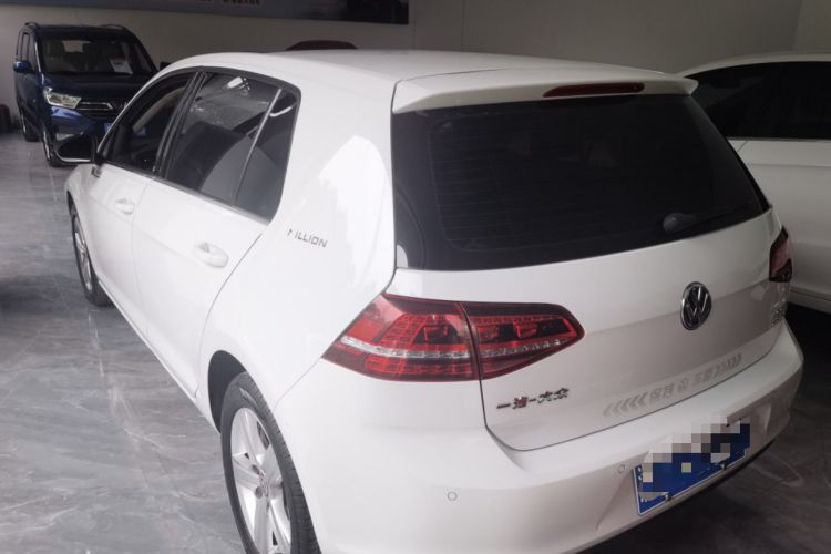 Used Volkswagen Golf 2017 230TSI Automatic Comfort Edition – Celebrating Milestone of One Million Units Rear Left 45 Deg