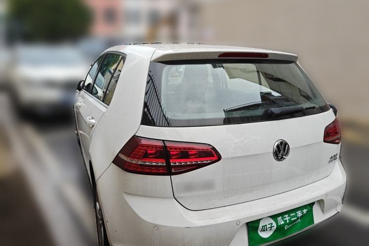 Used Volkswagen Golf 2017 230TSI Automatic Comfort Edition – Celebrating Milestone of One Million Units Rear Left 45 Deg