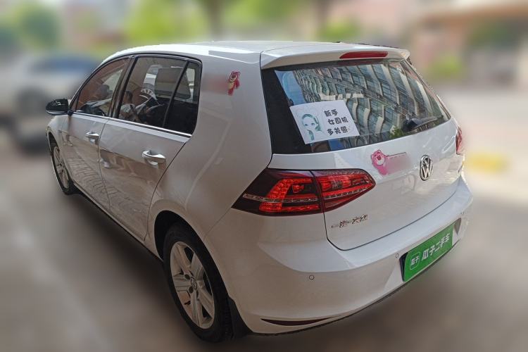 Used Volkswagen Golf 2017 1.6L Automatic Comfort Million-Vehicle Anniversary Edition Rear Left 45 Deg