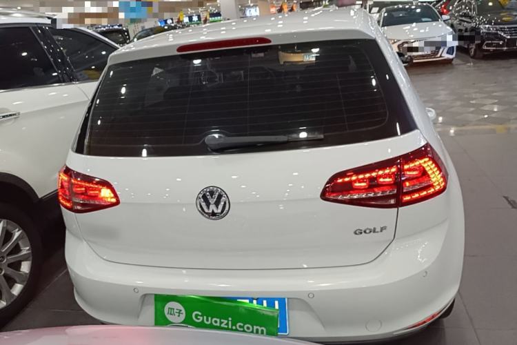 Used Volkswagen Golf 2017 1.6L Automatic Comfort Million-Vehicle Anniversary Edition Rear