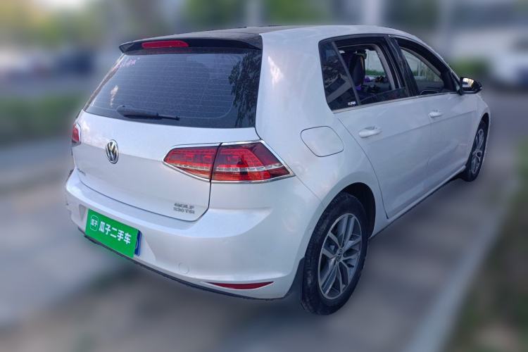 Used Volkswagen Golf 2017 230TSI Automatic Luxury Million-Vehicle Commemorative Edition Rear Right 45 Deg