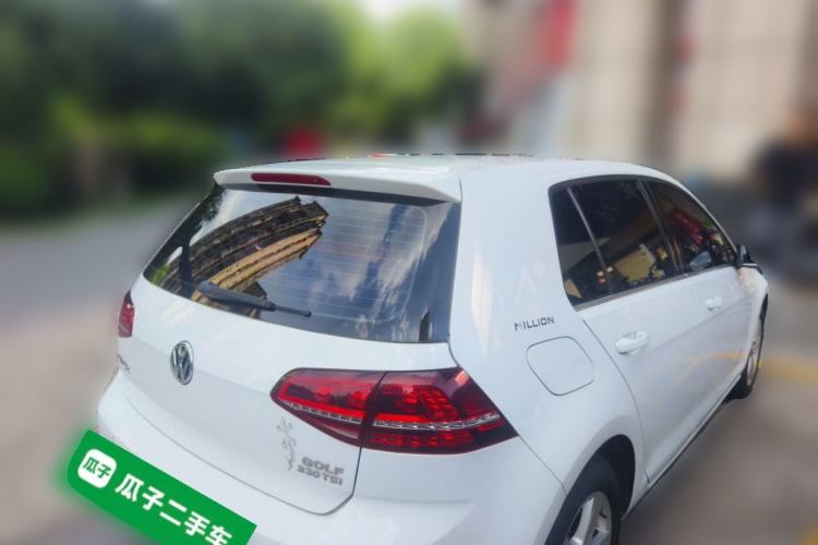Used Volkswagen Golf 2017 230TSI Automatic Comfort Edition – Celebrating Milestone of One Million Units Rear Right 45 Deg
